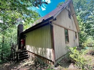 Foreclosed Home - 3116 OLD JOHNS RIVER RD, 28611