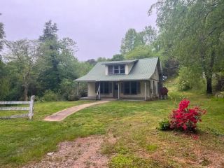 Foreclosed Home - 2034 CHAMPION MT PLEASANT RD, 28624