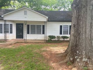 Foreclosed Home - 737 TURNERSBURG HWY, 28625