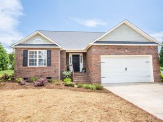 Foreclosed Home - 107 WINDROW LN, 28625