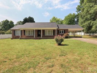 Foreclosed Home - 452 MOCKSVILLE HWY, 28625