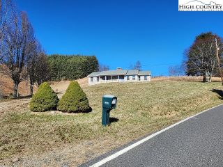 Foreclosed Home - 11535 OLD NC HIGHWAY 16, 28631