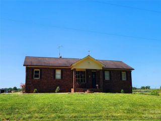 Foreclosed Home - 276 MARSH RD, 28636