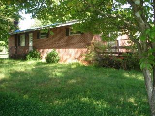 Foreclosed Home - 317 PENNELL ST NE, 28645
