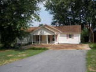 Foreclosed Home - 2665 CLARKS CHAPEL RD, 28645