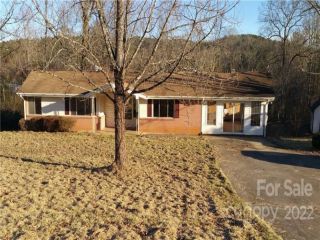 Foreclosed Home - 4656 OAKHILL SCHOOL RD, 28645