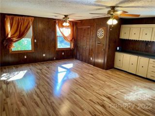Foreclosed Home - 4426 ANDERSON MOUNTAIN RD, 28650