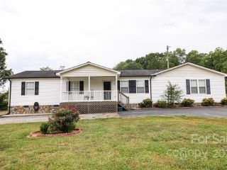 Foreclosed Home - 1069 ZEB HAYNES RD, 28650