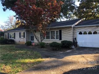 Foreclosed Home - 912 UNION ST, 28650