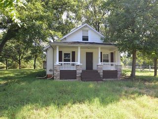 Foreclosed Home - 407 W FINGER ST, 28650