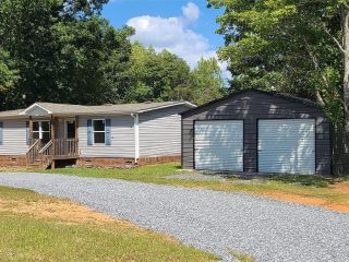 Foreclosed Home - 4871 SCOTT RD, 28655