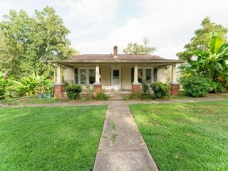 Foreclosed Home - 307 NORTH ST, 28655