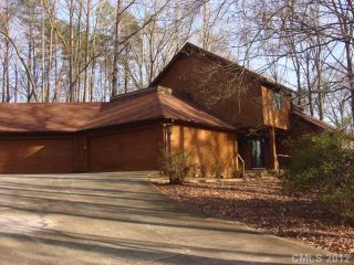 Foreclosed Home - 1831 FAIRWAY DR, 28658