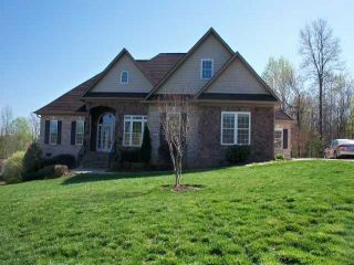 Foreclosed Home - 1076 FOX CHASE DR, 28658