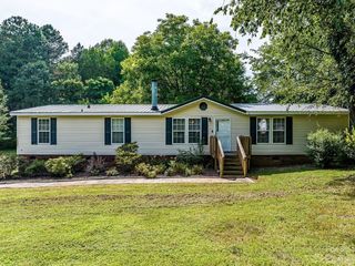 Foreclosed Home - 3601 YOUNT RD, 28658