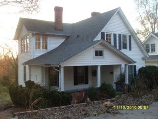 Foreclosed Home - 803 9TH ST, 28659