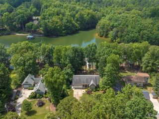 Foreclosed Home - 8767 DOG LEG RD, 28673