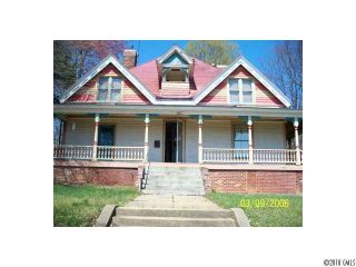 Foreclosed Home - 424 WESTERN AVE, 28677
