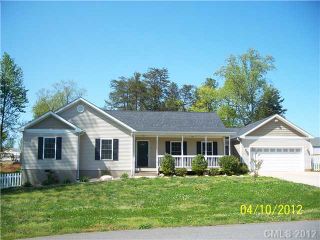 Foreclosed Home - 136 TOP FLITE DR, 28677