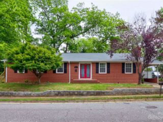 Foreclosed Home - 218 N BOST ST, 28677