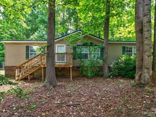 Foreclosed Home - 169 BIG FOREST DR, 28677