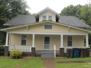 Foreclosed Home - 1030 5TH ST, 28677