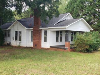 Foreclosed Home - 2720 NEWTON DR, 28677