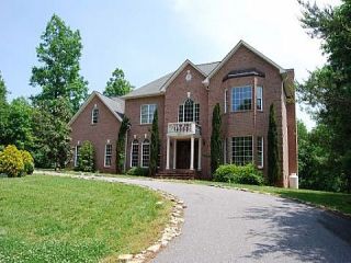 Foreclosed Home - 381 LAKE FOREST DR, 28681