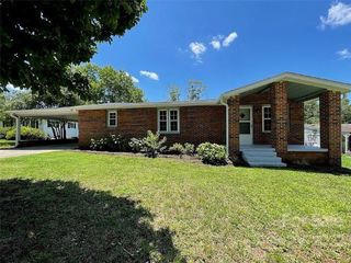 Foreclosed Home - 64 W JAY DR, 28681