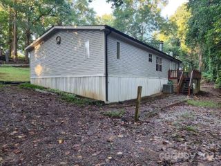 Foreclosed Home - 60 SHADOWWOOD DR, 28681
