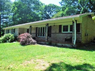 Foreclosed Home - 124 NEW ROCKWOOD RD, 28704