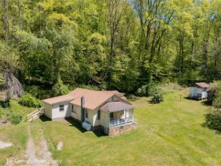 Foreclosed Home - 878 N FORK RD, 28709