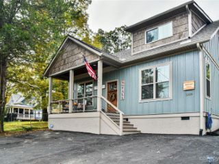 Foreclosed Home - 1009 MONTREAT RD, 28711