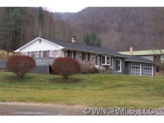 Foreclosed Home - 5295 PRICES CREEK RD, 28714