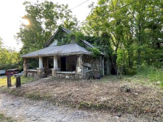 Foreclosed Home - 36 GIBSON ST, 28716