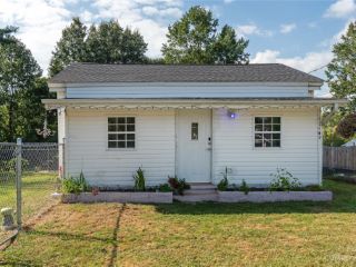 Foreclosed Home - 218 ALLEN RD, 28726