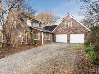 Foreclosed Home - 37 WILLOW FARM RD, 28730