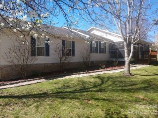 Foreclosed Home - 34 HOMEWAY DR, 28732
