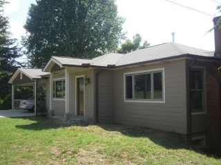 Foreclosed Home - 220 BIDWELL ST, 28734