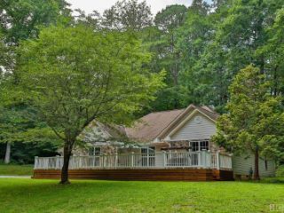 Foreclosed Home - 61 RIVERWOOD DR, 28734
