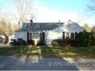Foreclosed Home - 503 W CHESTNUT DR, 28739