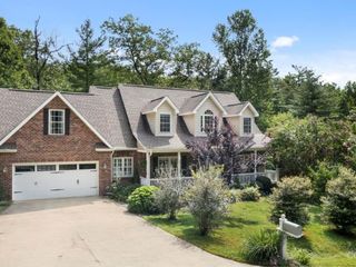 Foreclosed Home - 254 KANUGA FOREST DR, 28739