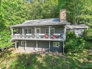 Foreclosed Home - 110 HAPPY HOLLOW RD, 28740