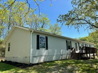 Foreclosed Home - 1274 LITTLE PINE RD, 28753