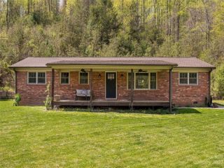 Foreclosed Home - 241 SANDY MUSH RD, 28753