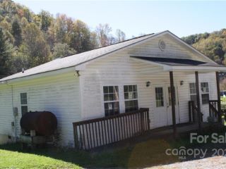 Foreclosed Home - 306 CULVIN CREEK RD, 28753