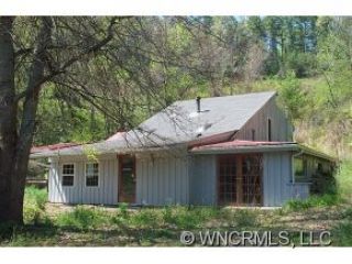 Foreclosed Home - 2394 LOWER GABRIELS CREEK RD, 28754