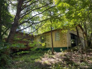 Foreclosed Home - 105 PINE HILL DR, 28778