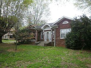 Foreclosed Home - 703 SKYLAND DR, 28779
