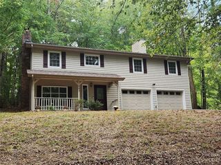 Foreclosed Home - 103 DEEP WOODS RD, 28787